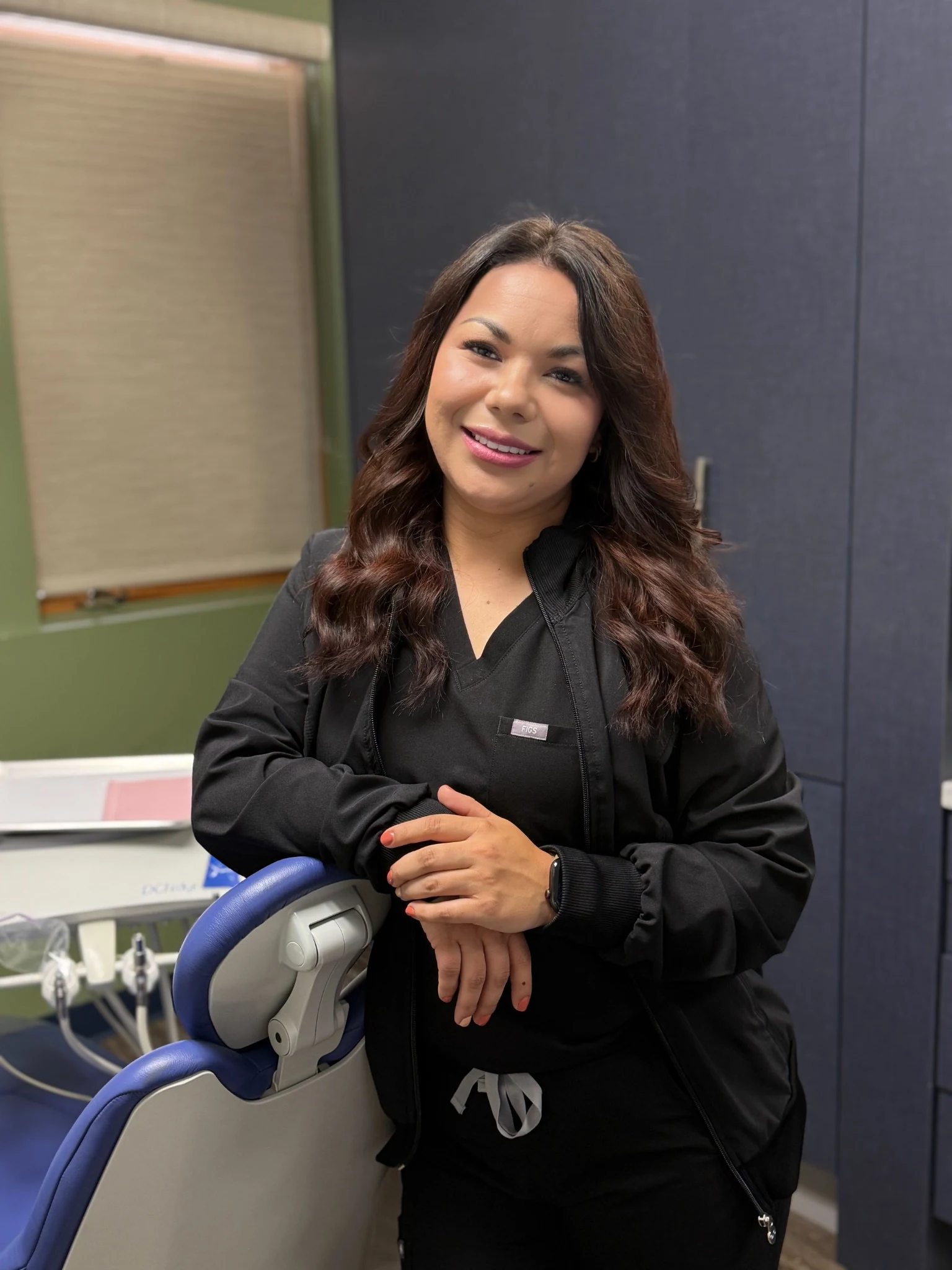 Veronica, Expanded Duty Dental Assistant at Pollary Family Dentistry